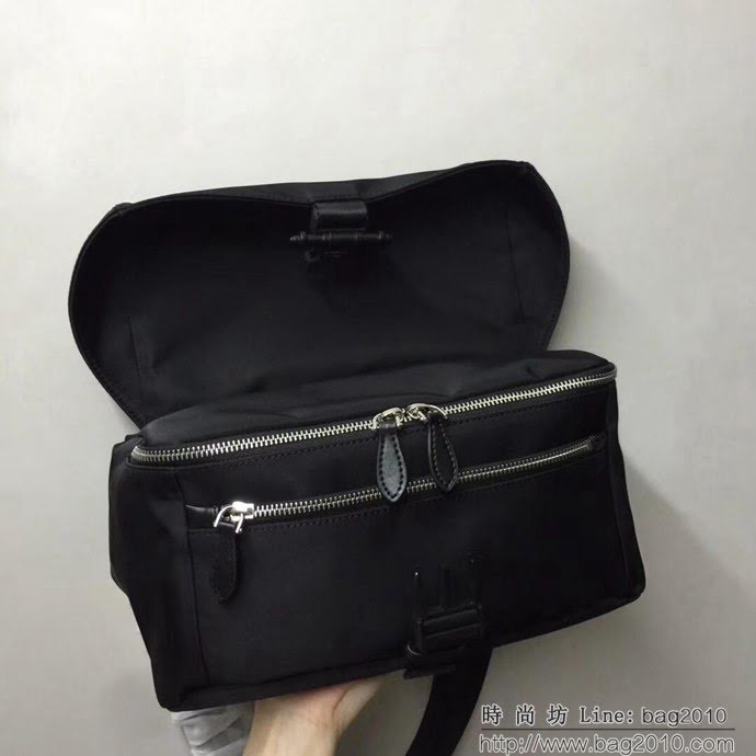 GlVENCHY紀梵希 男款斜挎胸包 單肩包 防水布料製作 093458  tsg1160